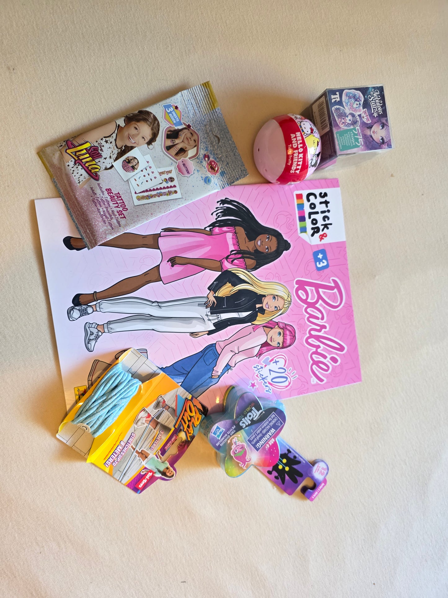 Mädchen Set Sticker, Malen, Spielen alles OVP