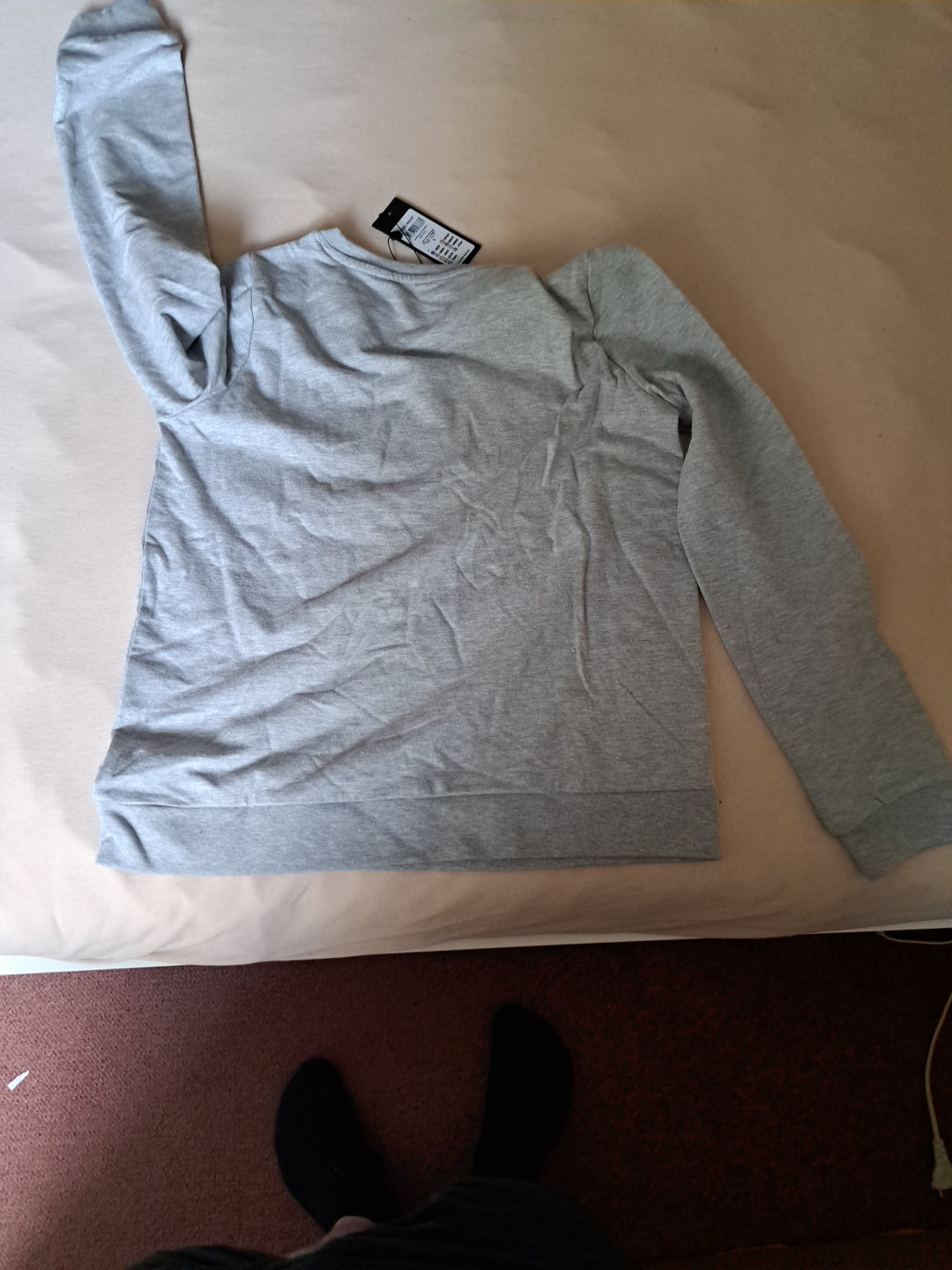 Vero Moda Pullover Gr. S. Neu mit Etikett Aufschrift Girls