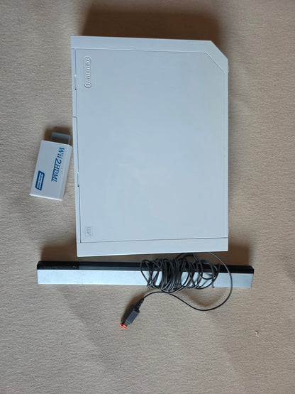 Nintendo Wii Bundle  weiß