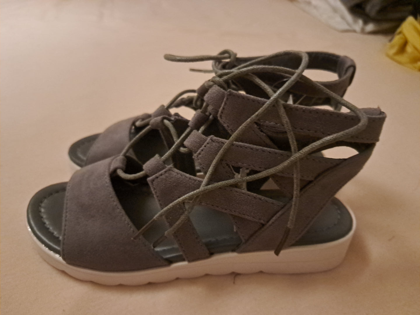 City Walk Damen Römersandale Sandale Römer Sandalette Sommerschuhe Grau
