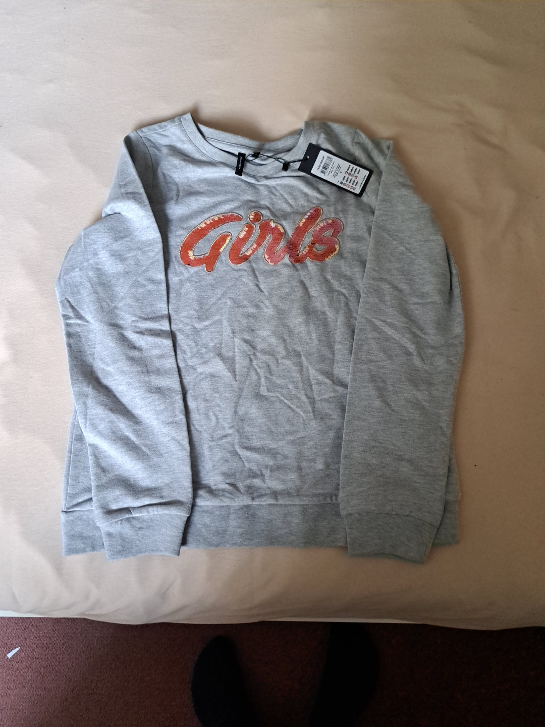 Vero Moda Pullover Gr. S. Neu mit Etikett Aufschrift Girls