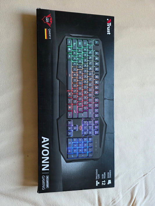 TRUST GXT 830-RW AVONN | Gaming Tastatur | Rainbow Beleuchtung / USB