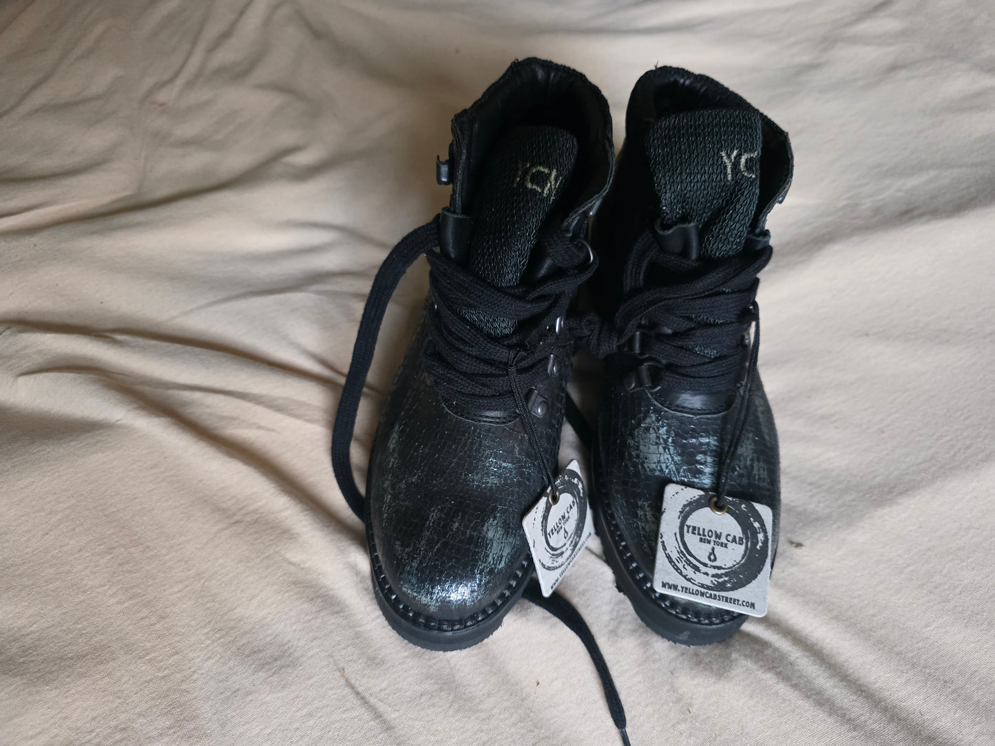 Damen Yellow Cap Leder Boots Größe 37