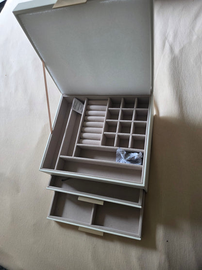 Schmuckkasten Neu Glasdeckel  2 Schubläden