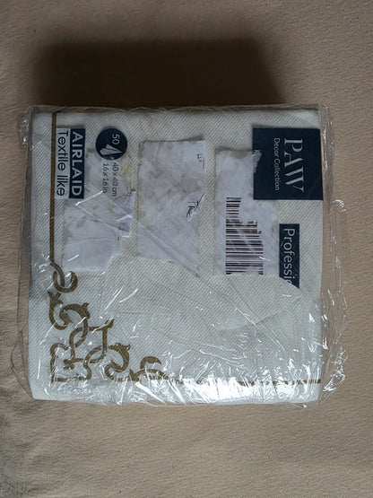 Eine Packung Servietten Von Paw