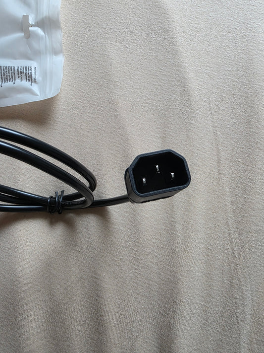 Kaltgerätestecker IEC 320-C14