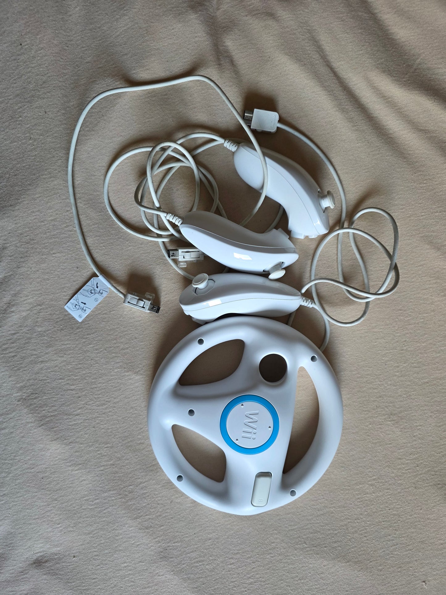 Nintendo Wii Bundle  weiß