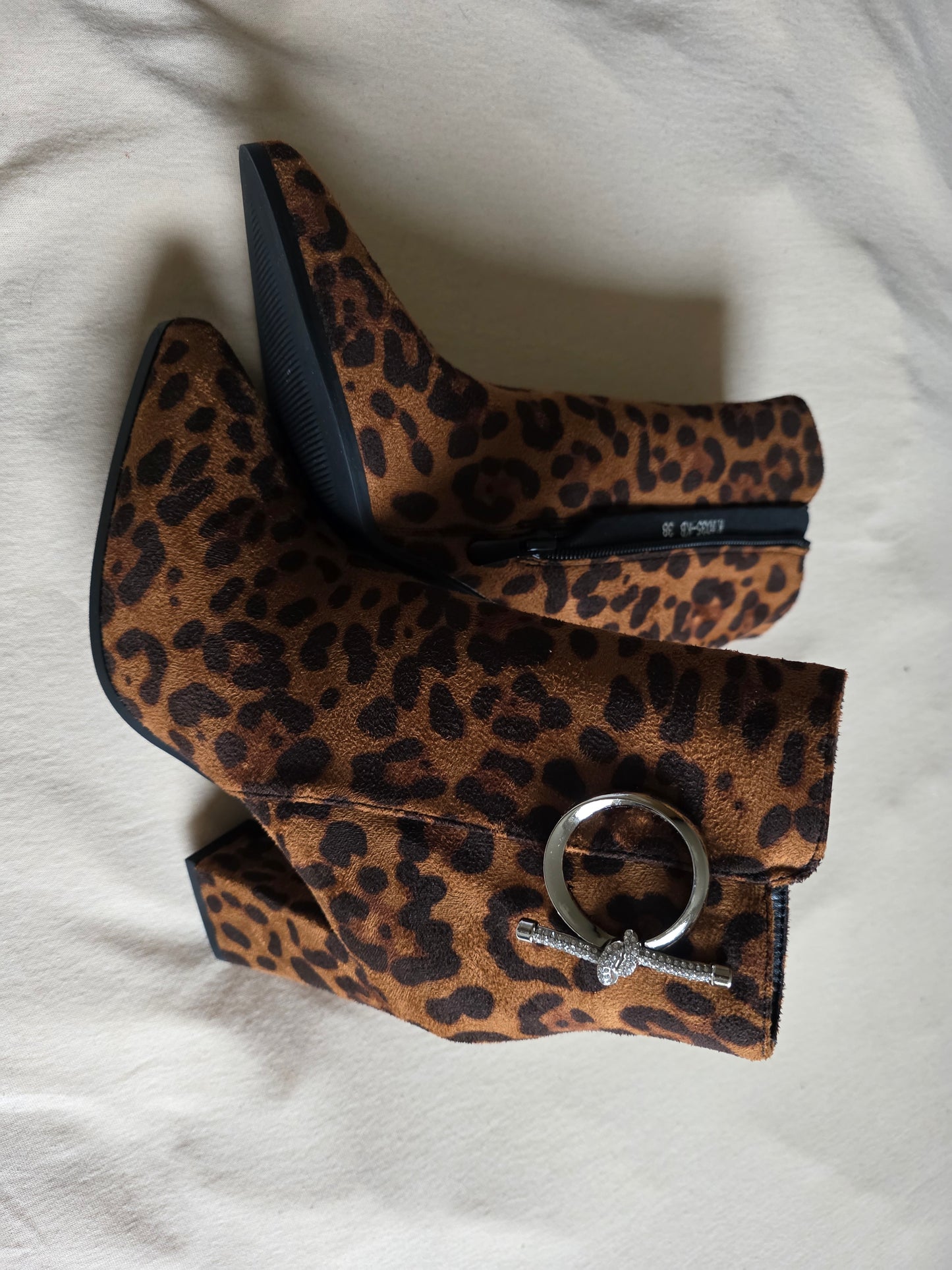 Damen Stiefeletten Jaguar Style Gr.38 OVP