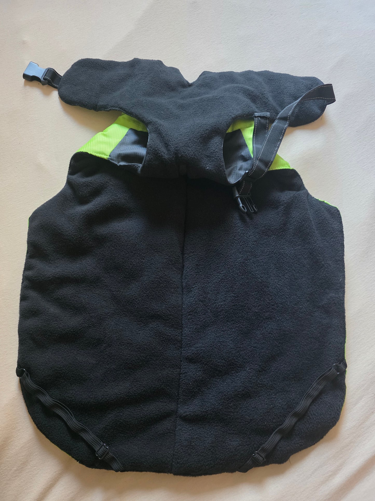 Bwiv Hunde Jacke Winter Wasserdicht Verstetllbar Hundemantel Winddicht OVP